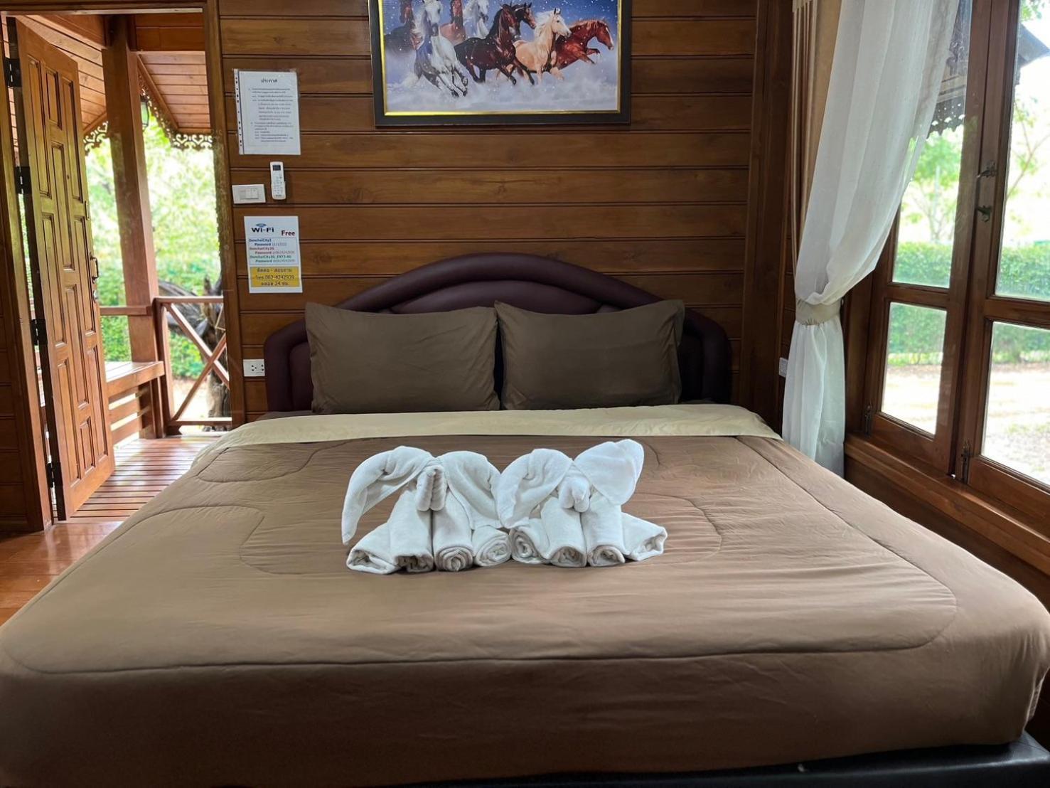 Denchai City Resort เด่นชัยซิตี้ รีสอร์ท Phrae Exterior photo